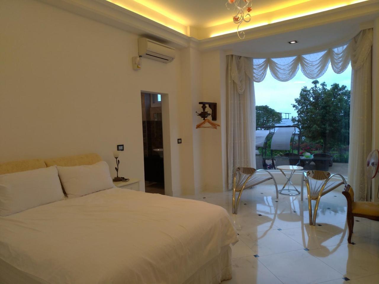 Dear Garden Bed & Breakfast Donghe Exterior foto